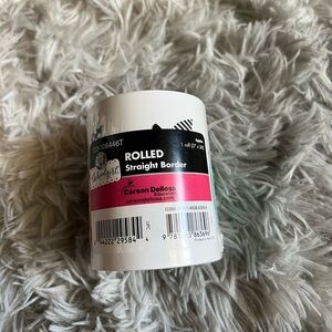 NWT rolled straight border with apple‎ print